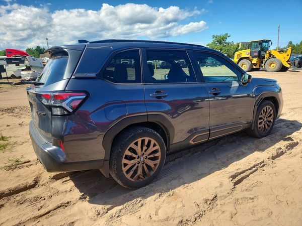 2025 SUBARU FORESTER