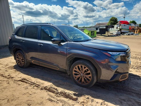 2025 SUBARU FORESTER