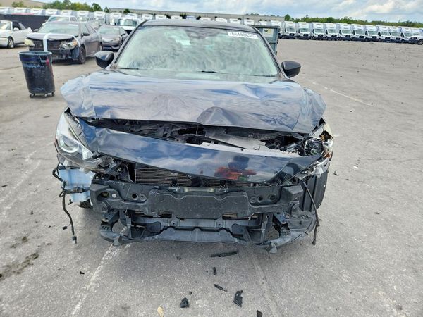 2018 MAZDA 3 Sport
