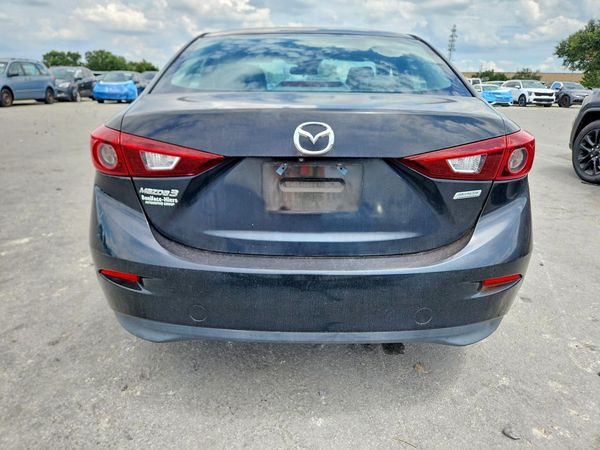 2018 MAZDA 3 Sport