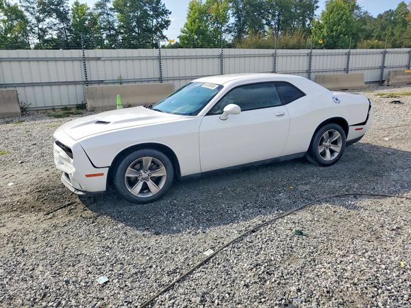 2015 DODGE CHALLENGER SXT