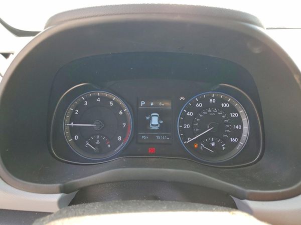 2021 HYUNDAI KONA SE