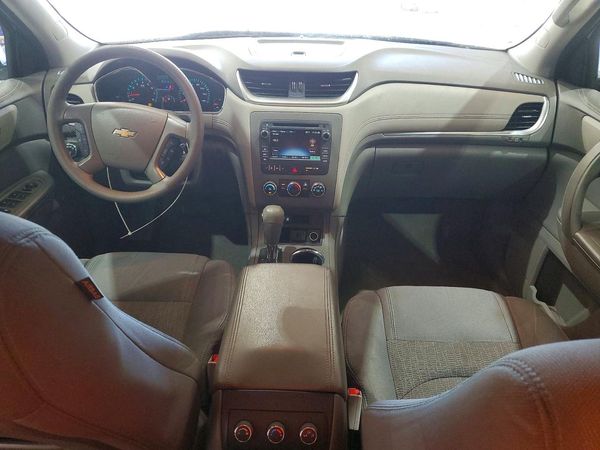 2016 CHEVROLET TRAVERSE LS