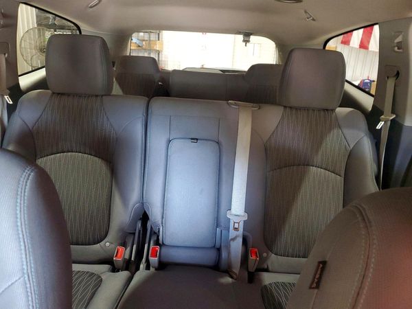 2016 CHEVROLET TRAVERSE LS