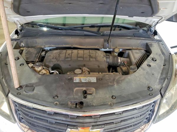 2016 CHEVROLET TRAVERSE LS
