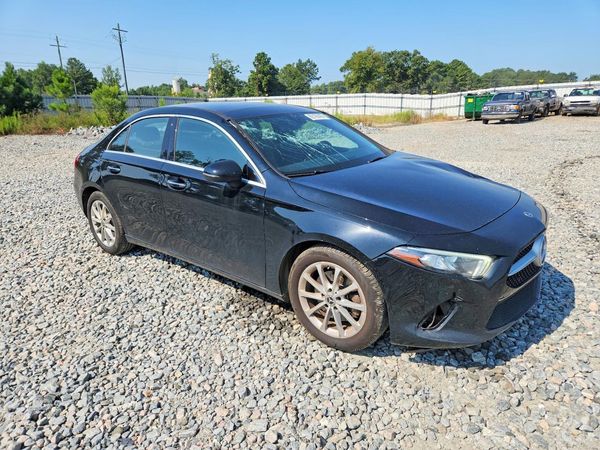 2020 MERCEDES-BENZ A