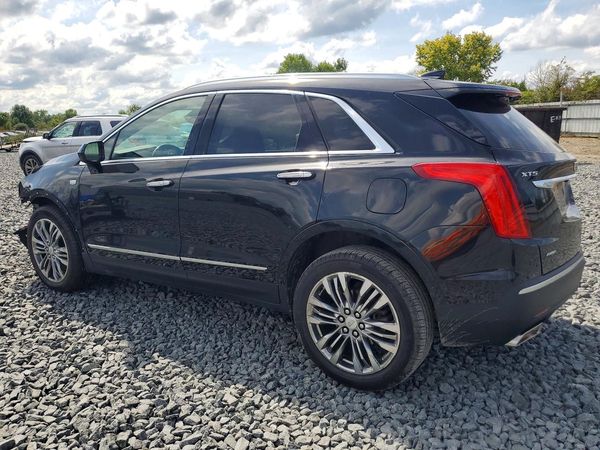 2017 CADILLAC XT5
