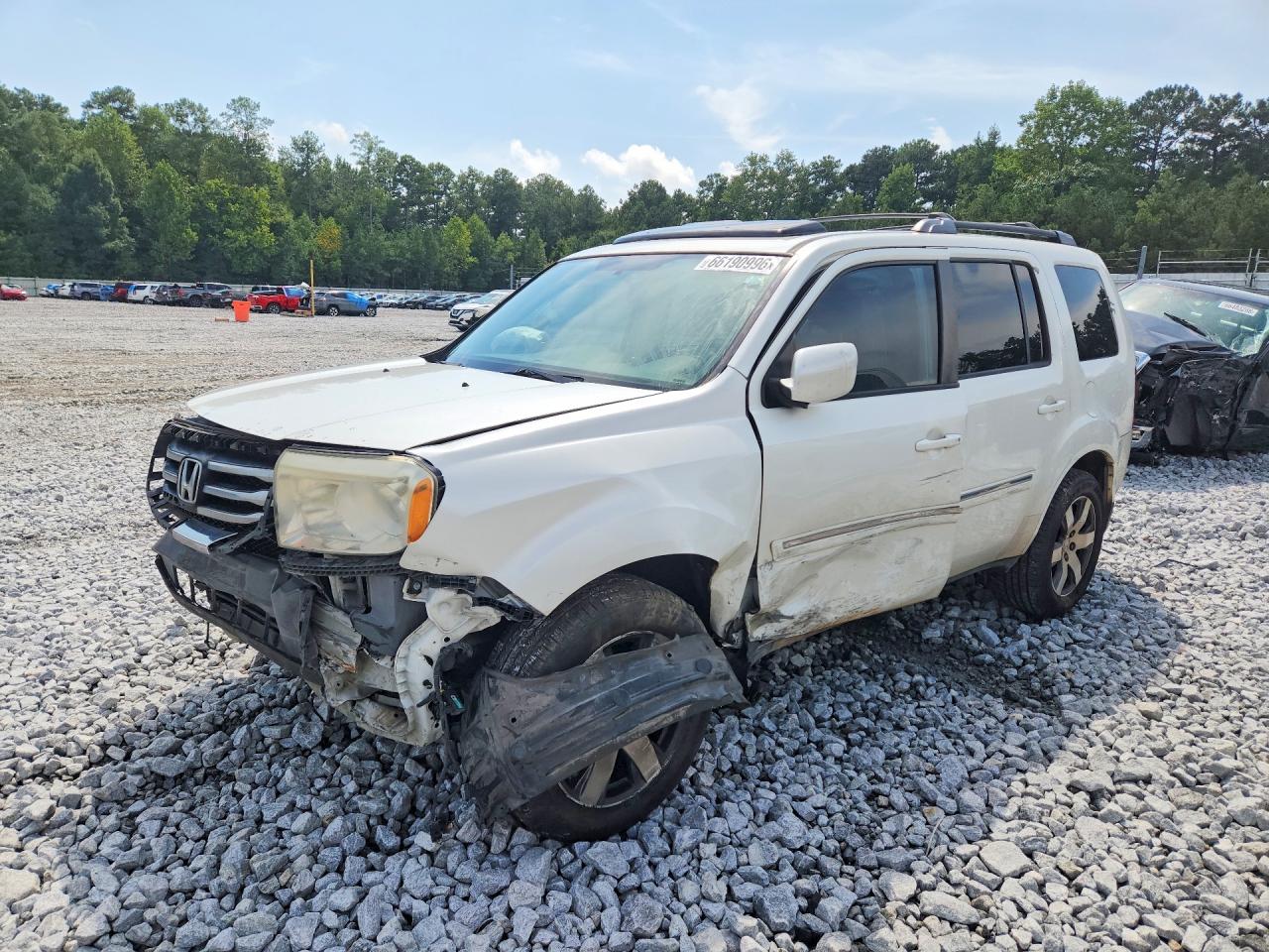 2014 HONDA PILOT TOURING — Front 3/4