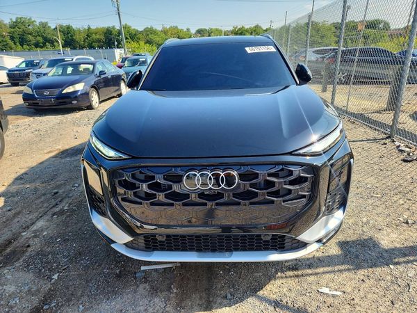 2026 AUDI Q3 S Line quattro