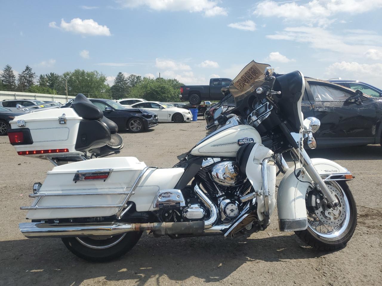 2012 HARLEY-DAVIDSON FLHTCU