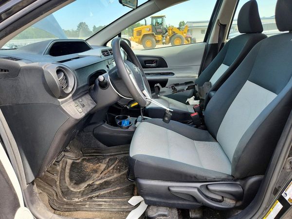 2012 TOYOTA PRIUS C TH