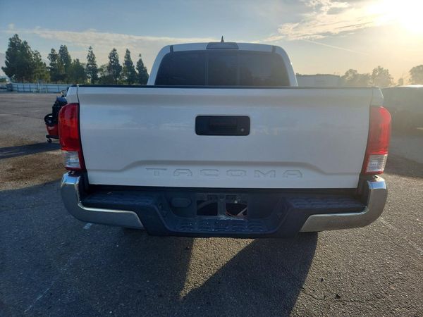 2016 TOYOTA TACOMA SR/SR5