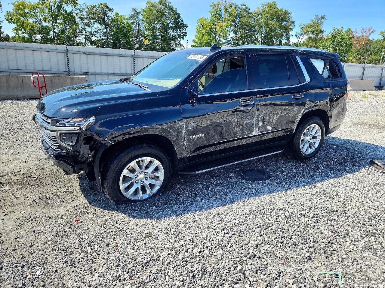 2023 CHEVROLET TAHOE Premier — Front 3/4