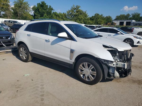 2016 CADILLAC SRX Luxury
