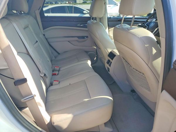 2016 CADILLAC SRX Luxury