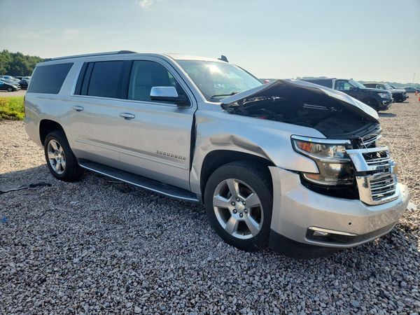 2017 CHEVROLET SUBURBAN Premier — Passenger 3/4