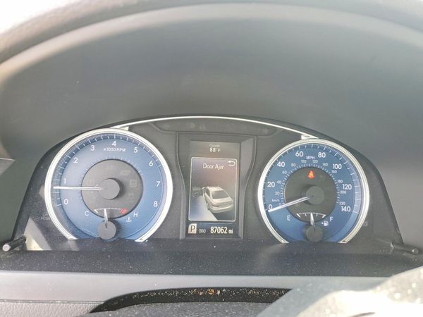 2015 TOYOTA CAMRY