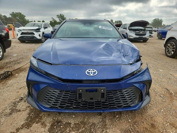 2026 TOYOTA CAMRY