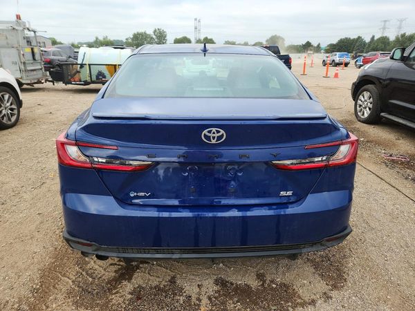 2026 TOYOTA CAMRY