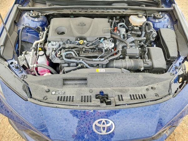 2026 TOYOTA CAMRY