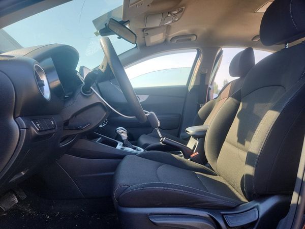 2022 KIA FORTE FE, LXS