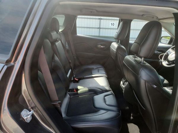 2021 JEEP CHEROKEE