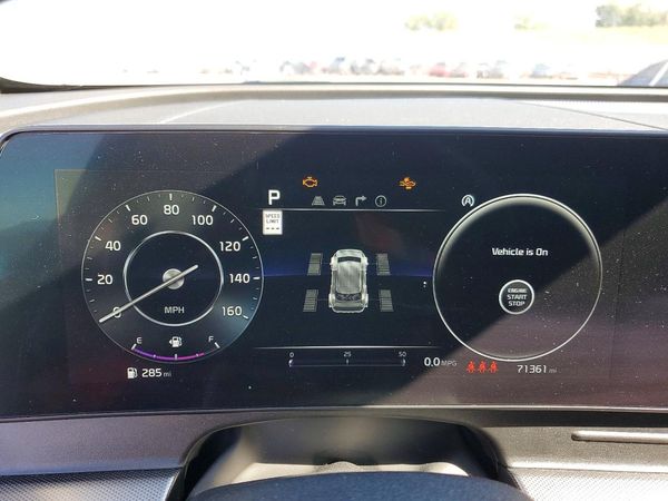 2023 KIA SPORTAGE SX-PRESTIGE or SX-P