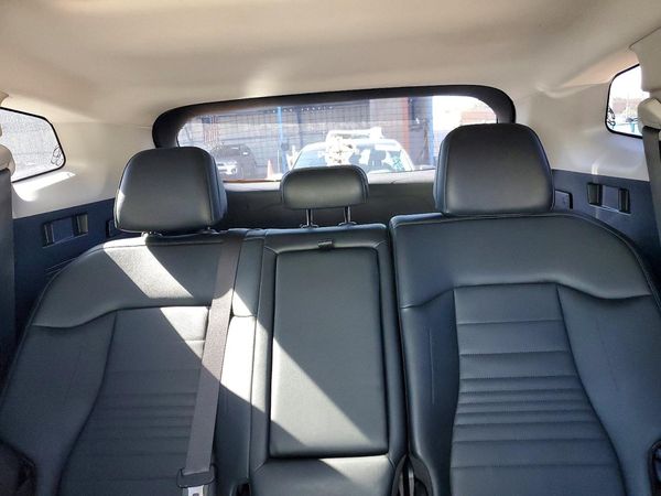 2023 KIA SPORTAGE SX-PRESTIGE or SX-P