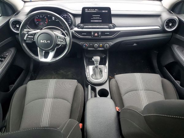 2022 KIA FORTE GT Line