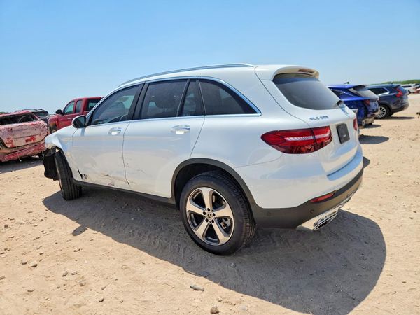 2018 MERCEDES-BENZ GLC