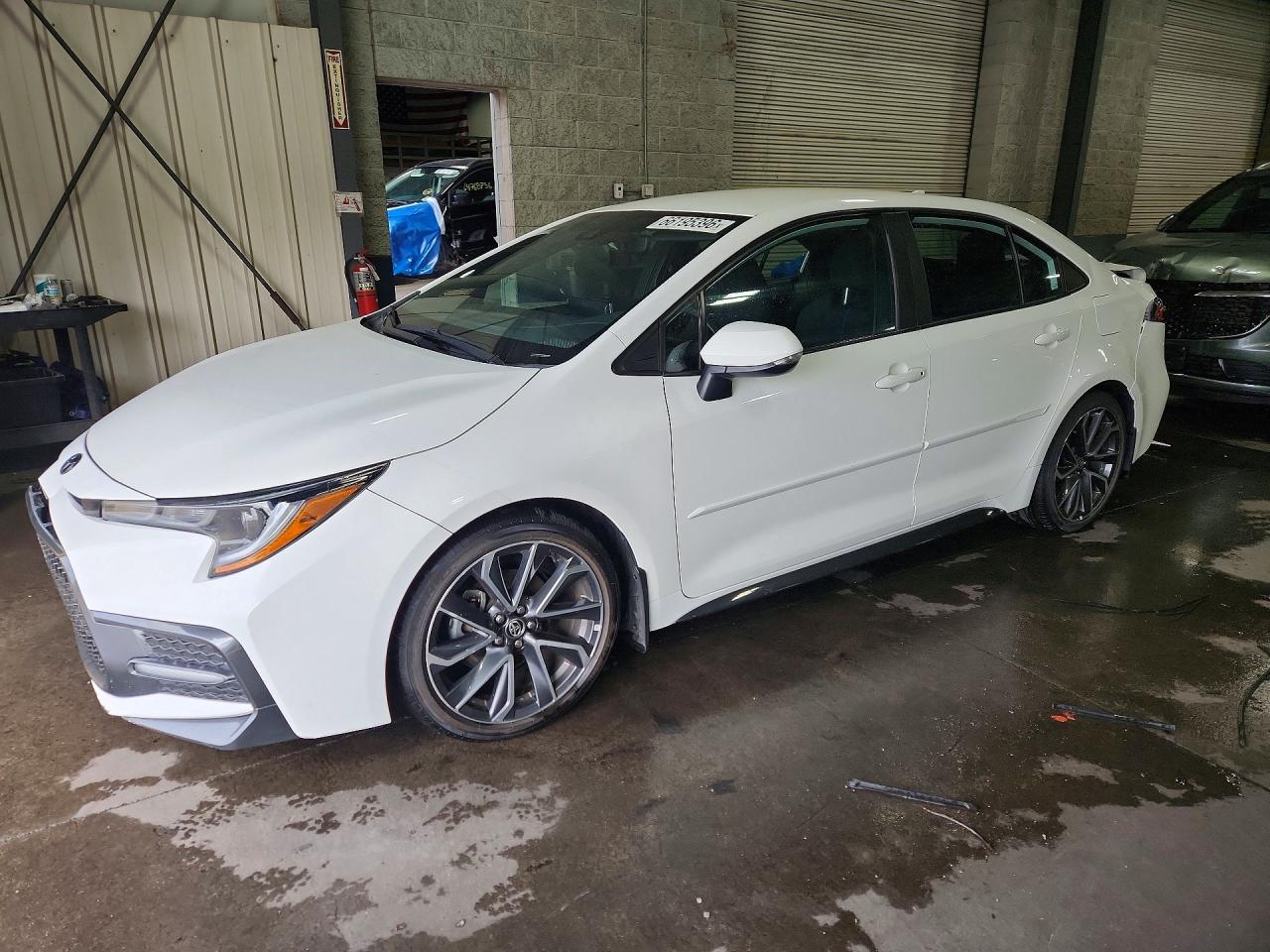 2021 TOYOTA COROLLA SE, CVT