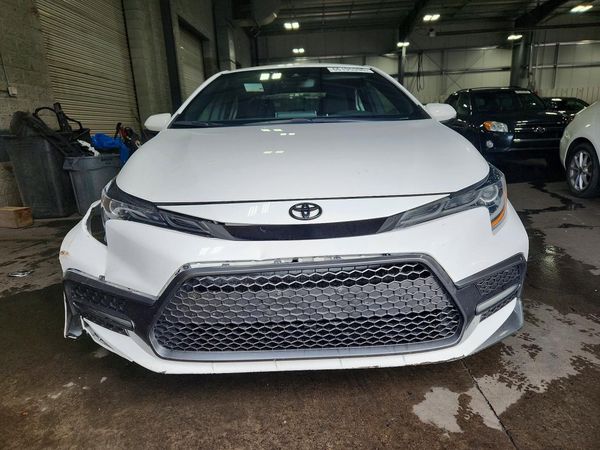 2021 TOYOTA COROLLA SE, CVT