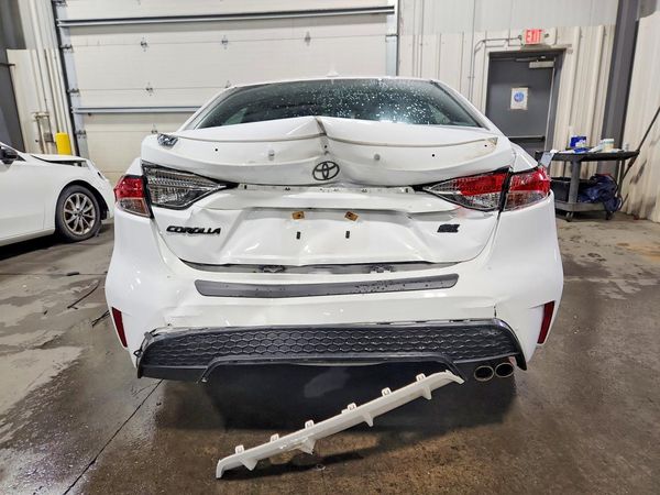 2021 TOYOTA COROLLA SE, CVT