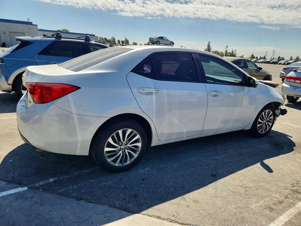 2017 TOYOTA COROLLA