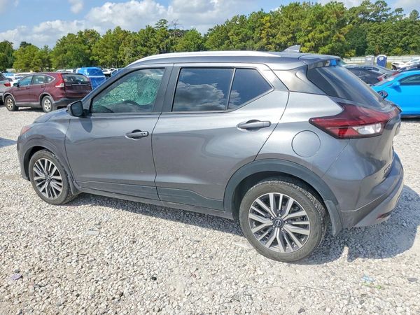 2024 NISSAN KICKS