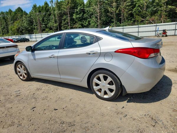 2013 HYUNDAI ELANTRA