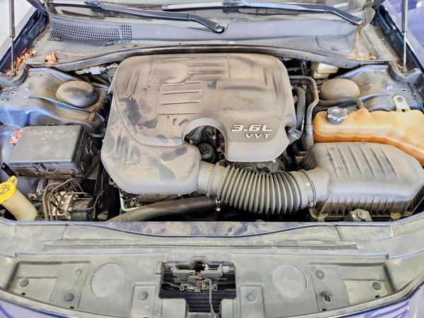 2014 CHRYSLER 300