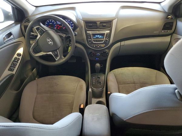 2017 HYUNDAI ACCENT SE Base