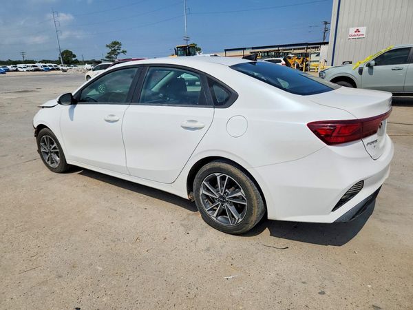 2022 KIA FORTE FE, LXS