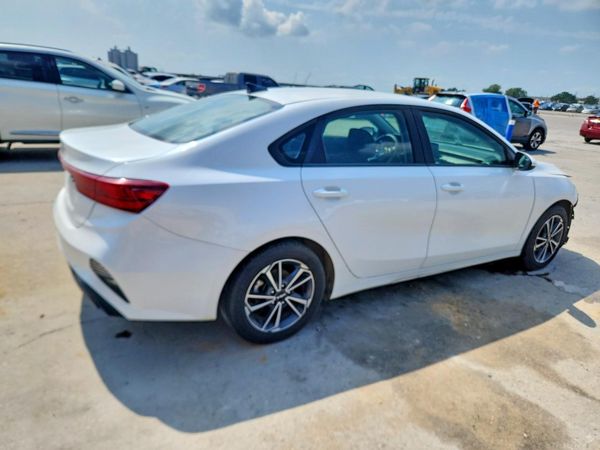 2022 KIA FORTE FE, LXS