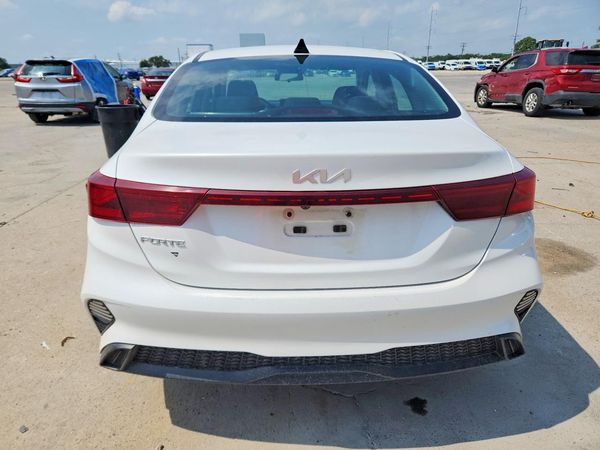 2022 KIA FORTE FE, LXS