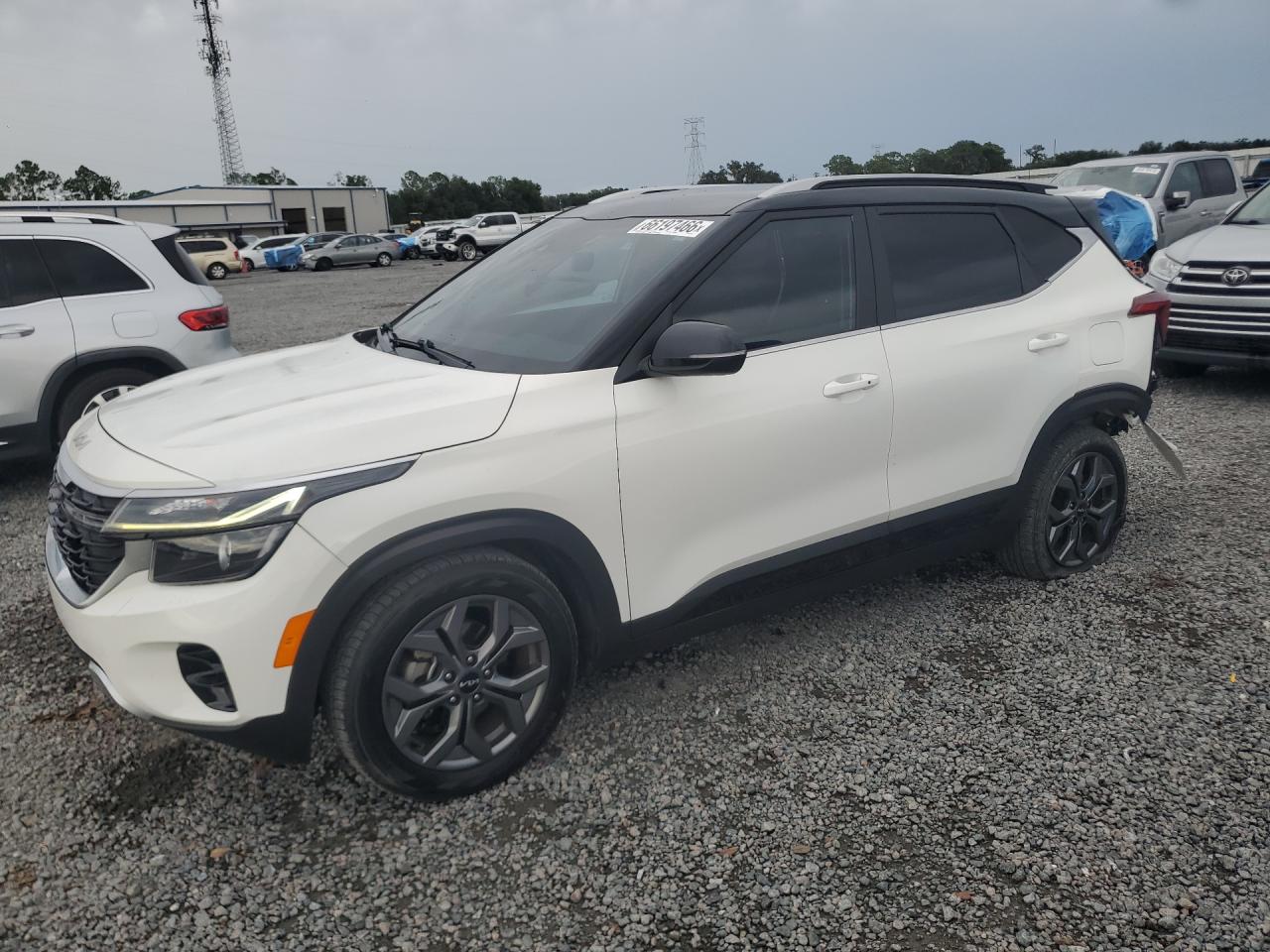 2024 KIA SELTOS S