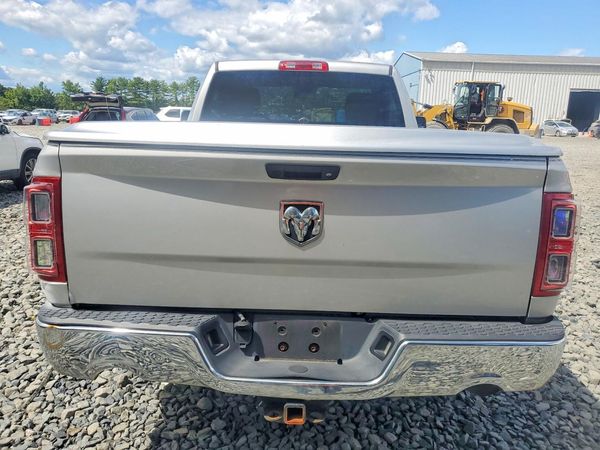 2013 RAM 1500 ST