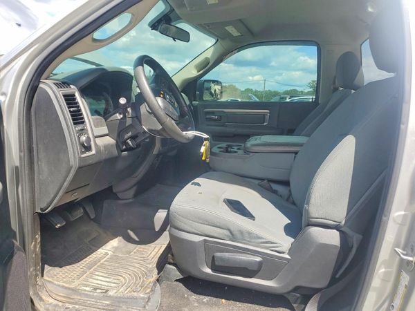2013 RAM 1500 ST