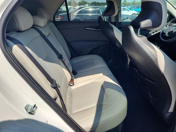 2024 KIA NIRO