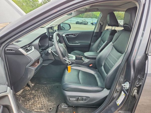 2023 TOYOTA RAV4 Limited