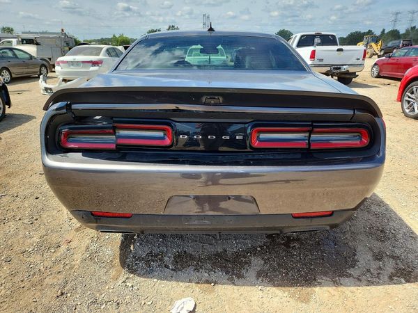 2022 DODGE CHALLENGER R/T SCAT PACK