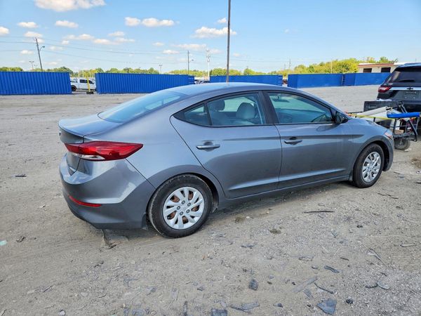 2018 HYUNDAI ELANTRA SE
