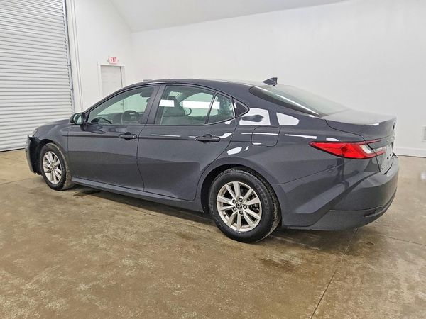 2026 TOYOTA CAMRY
