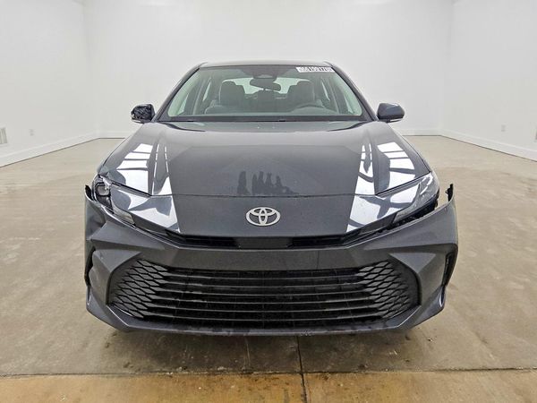 2026 TOYOTA CAMRY